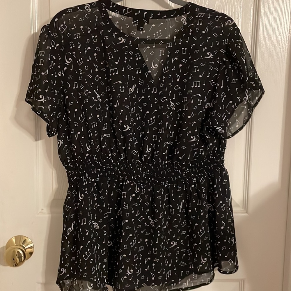 Black Torrid top - Picture 2 of 3